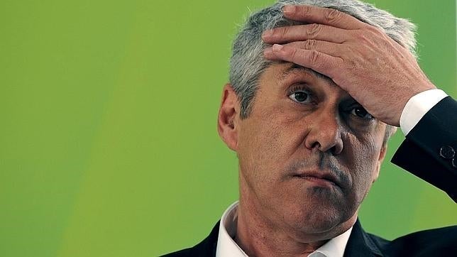 Sócrates entra en la campaña electoral de Portugal