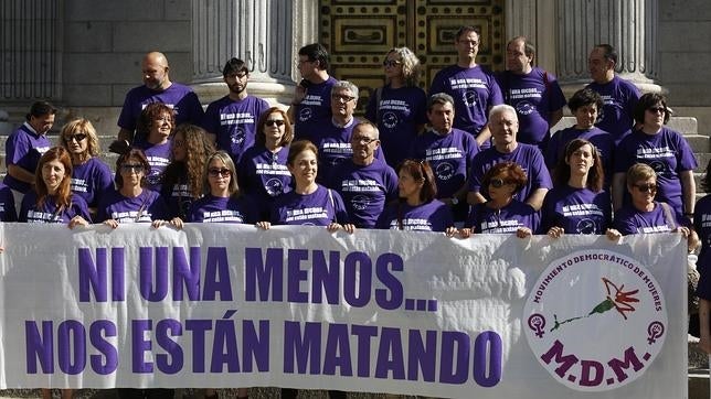 De las 58 mujeres fallecidas por violencia de género el pasado año 40 no habían denunciado