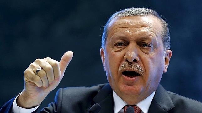 El partido kurdo de Turquía acusa a Erdogan de provocar una guerra civil