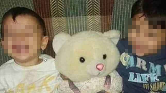 Aylan Kurdi junto a su hermano mayor, Galip