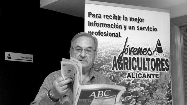 «La terrorista del agua Narbona hizo la macrodesaladora de Torrevieja para quitar el Tajo-Segura»