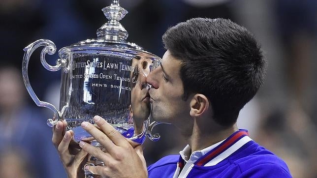 Djokovic puede con Federer en un duelo épico