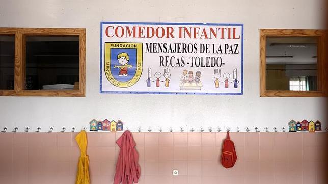 La Junta cede a Mensajeros de la Paz el colegio de Recas para su comedor social