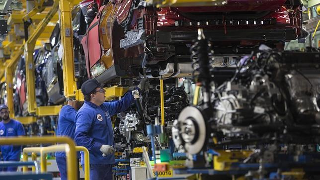 Ford Europa ratifica su «compromiso» con la planta de Almussafes