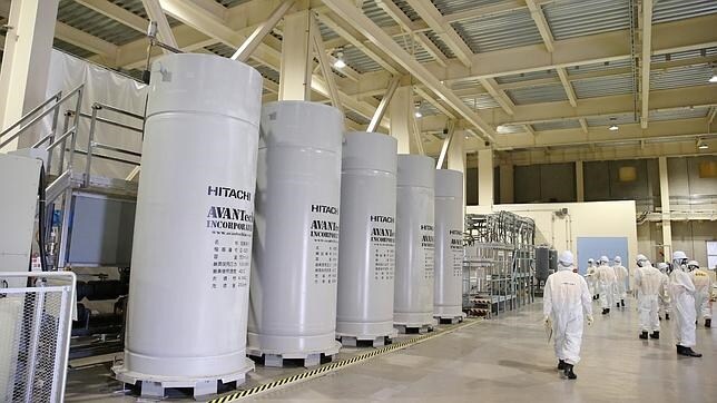 La japonesa Tokyo Electric Power Co. (Tepco) muestra la nueva planta de filtración para purificar las aguas subterráneas en la planta nuclear de Fukushima