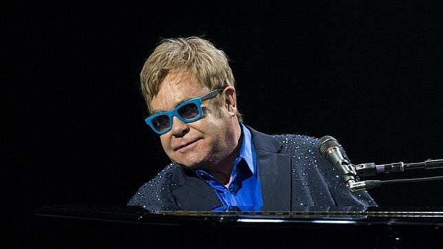 Elton John durante un concierto en Madrid