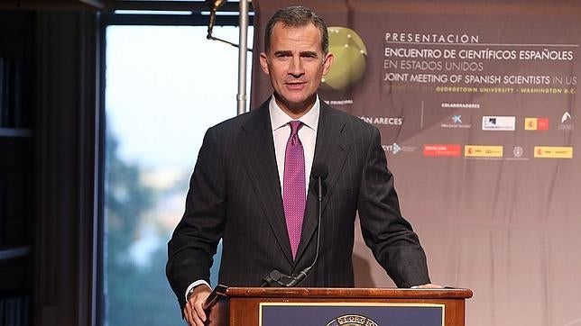 El Rey pide «hacer el máximo esfuerzo» para equilibrar la salida y entrada de científicos