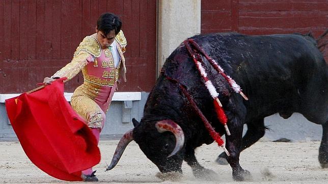 Gómez del Pilar triunfa con una difícil corrida de Couto de Fornilhos