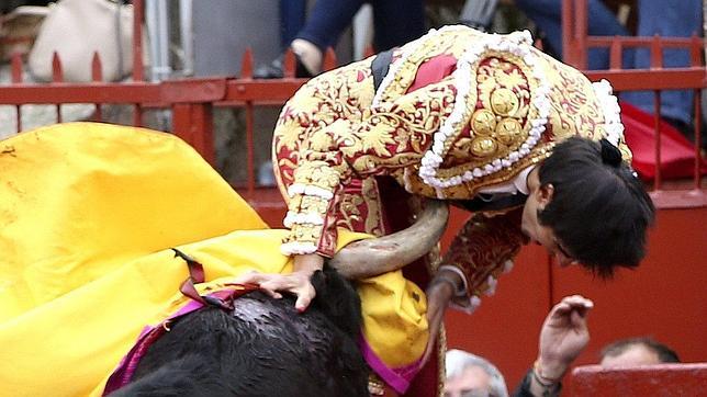 Miguel Ángel Perera, dado de alta tras su brutal cornada en el abdomen