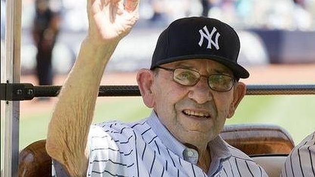 Fallece Yogi Berra, el jugador de béisbol que inspiró el nacimiento del Oso Yogui