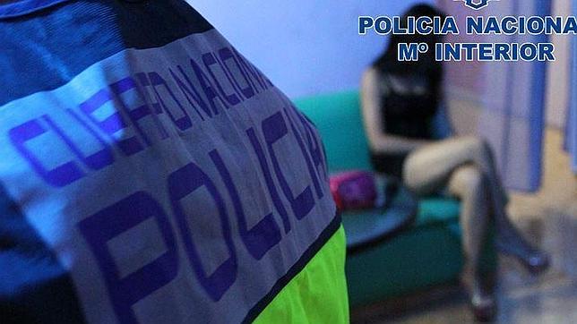 La Policía Nacional desarticula una red que explotaba sexualmente a mujeres en clubes de alterne de Gran Canaria