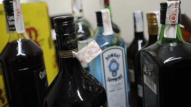 Críticas a la Administración por restringir un medicamento ayuda a no beber alcohol