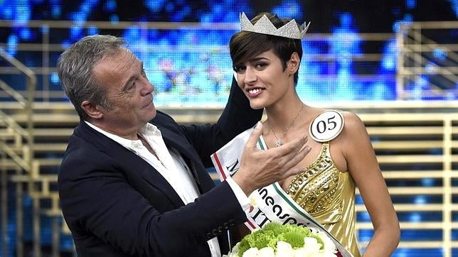 Miss Italia ahora dice que su personaje italiano favorito es Michael Jordan