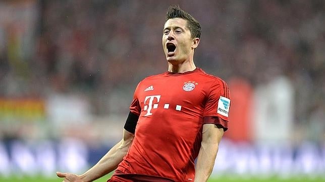 El agente de Lewandowski se deja querer por el Madrid y el Barcelona