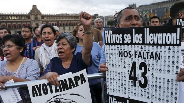 José Torero: «El incendio necesario para la cremación de los cuerpos no pudo darse en el basurero»