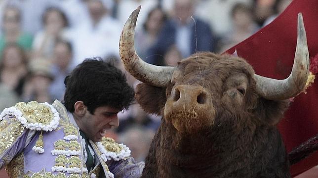 López Simón: Madrid te espera, torero
