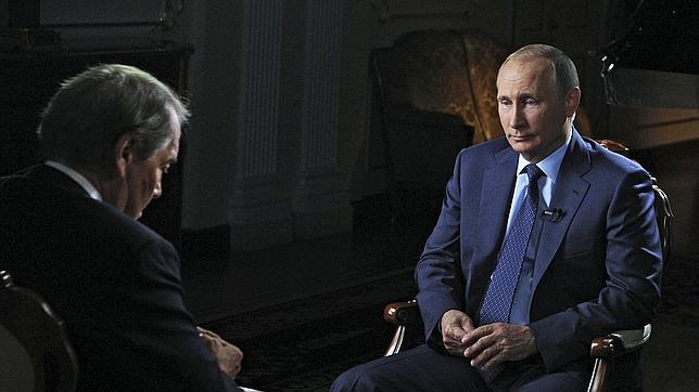 Putin: «Rusia no se plantea de momento desplegar tropas de combate en Siria»