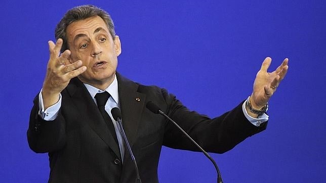 Sarkozy expulsa de sus listas a la política que afirmó «Francia es un país de raza blanca»