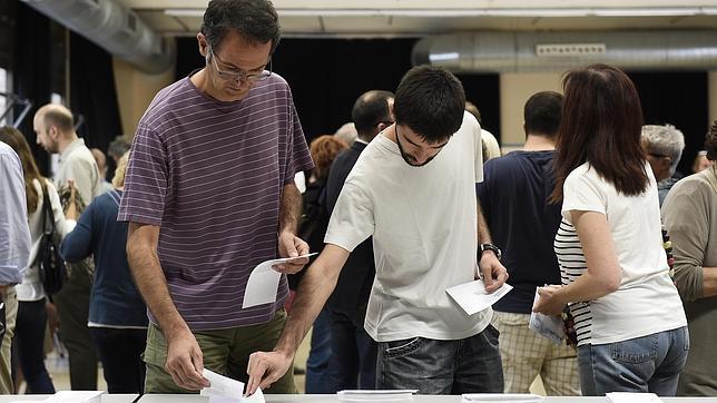 El voto por correo no otorga a Mas el diputado que le falta para ser presidente