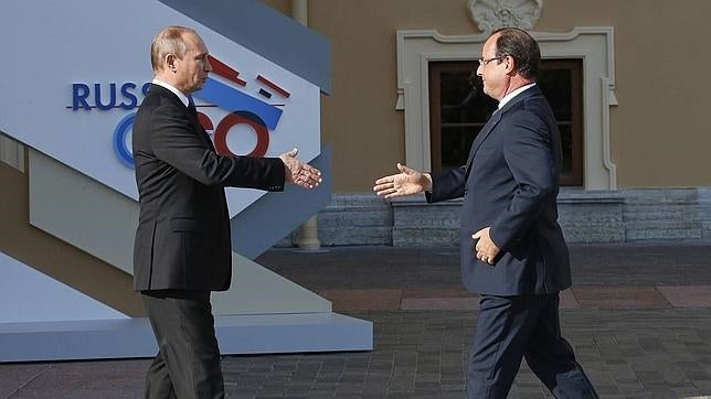 Reunión Hollande-Putin con el avispero sirio de fondo