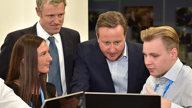 Cameron en una reunión de los conservadores este domingo en Manchester