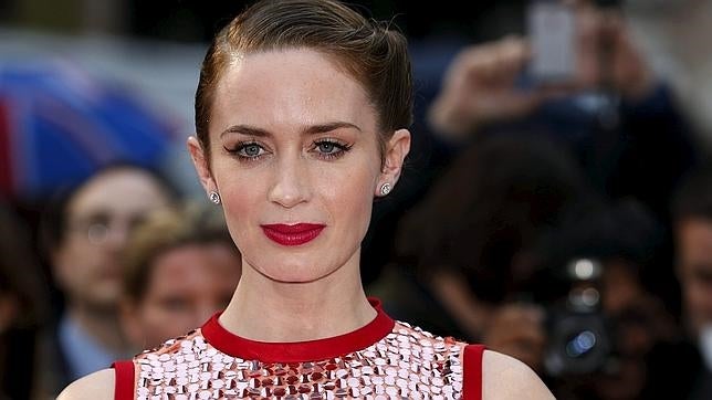 La actriz británica Emily Blunt se «exilia» en Estados Unidos por razones fiscales