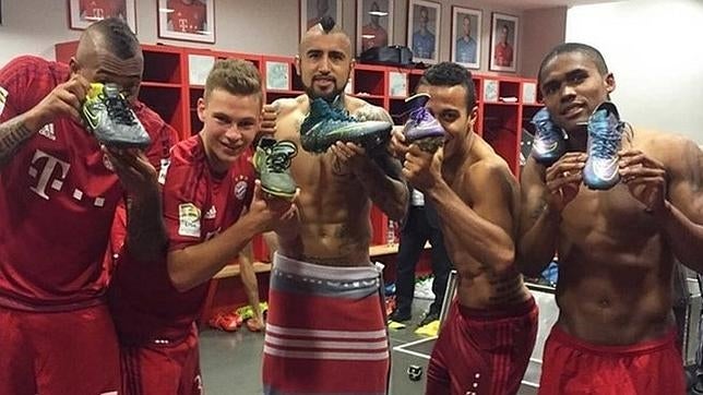 Tormenta Adidas-Bayern por una foto de la celebración del triunfo ante el Borussia