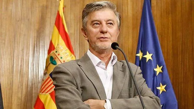 Pedro Santisteve, alcalde de Zaragoza por la coalición ZEC, liderada por Podemos e IU