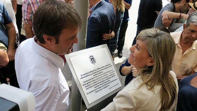 Alicante homenajea a Miquel Grau, el comunista asesinado en la Transición