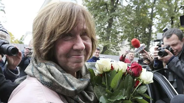 Svetlana Alexievich: «No siento respeto por el mundo de Putin»