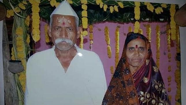 Imagen de Ram Chandra Chavan y su esposa