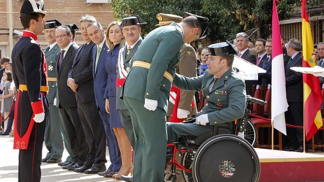 Román David salda una deuda