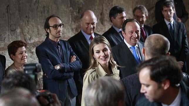 La Reina Letizia aboga por la «corrección lingüística» para que «todos nos entendamos»