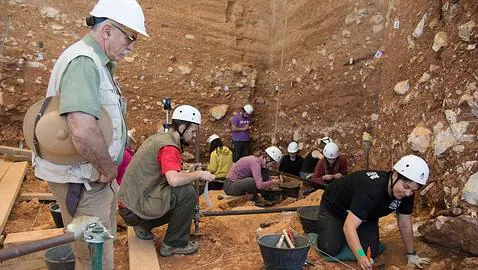 «En Atapuerca habrá muchos más descubrimientos»