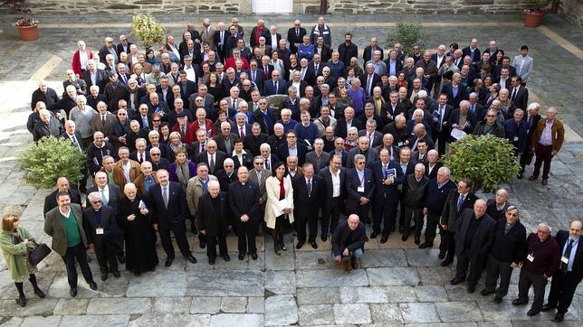 Reunión de alumnos en el seminario de Mondoñedo