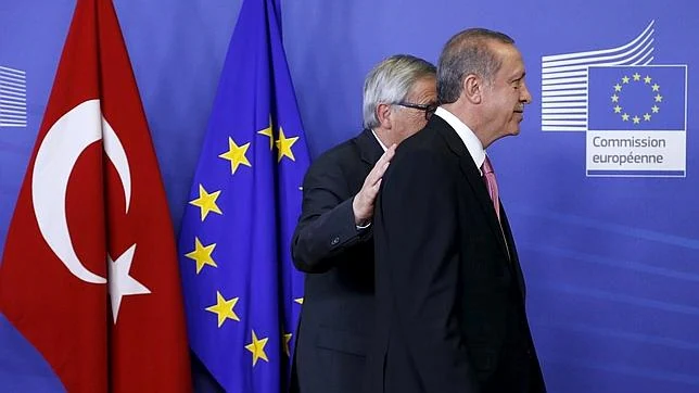 Juncker recibe a Erdogan en la sede de la Comisión Europea el pasado 5 de octubre