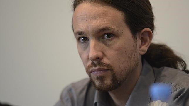 Iglesias intenta recolocarse por delante del PSOE y le pide su apoyo para ser presidente