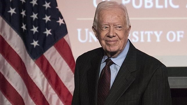 Jimmy Carter entregó a Rusia mapas con las posiciones del Estado Islámico en Siria