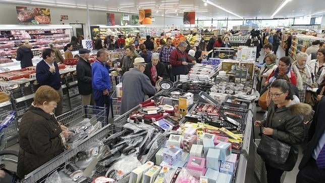 La confianza de los consumidores baja en octubre en la eurozona