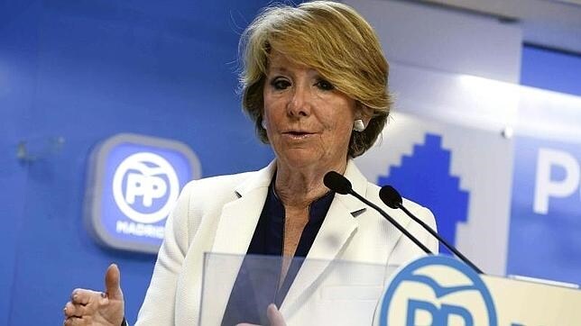 La presidenta del PP de Madrid, Esperanza Aguirre, tras presidir el Comité Regional