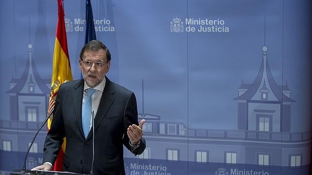 Rajoy, tranquilo ante el 20-D, aunque en el PP ya no esperan superar los 140 escaños