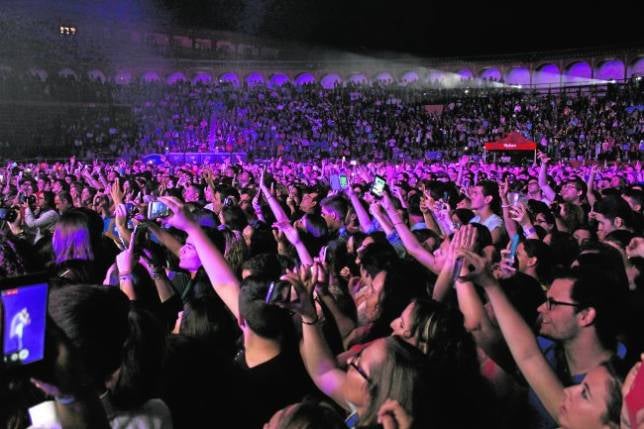 Música indie para todos los bolsillosMelendi, «caminando por la vida» en Benidorm