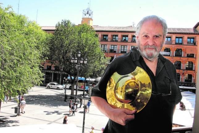 Mario Paoletti se jubila con un «Quijote» como despedida