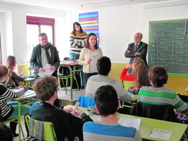 Manzanares premia con el carné VIP a los alumnos de 4º de ESO