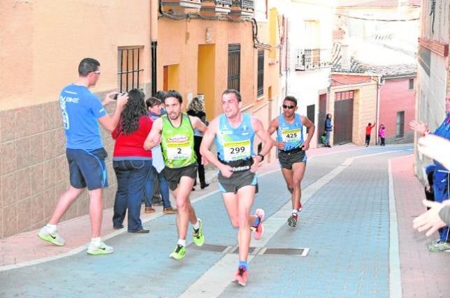 Marcos Hortelano gana la primera prueba del Circuito