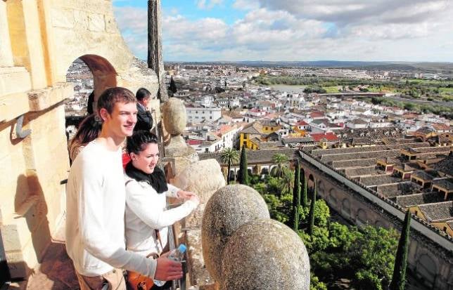 La Mezquita-Catedral refuerza su atractivo con la visita a la torre