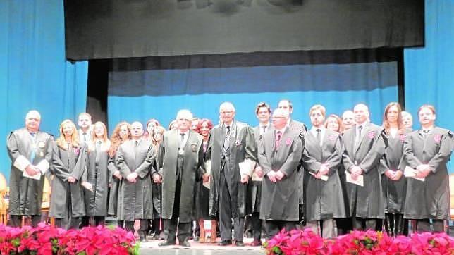 Los abogados celebran su acto anual pidiendo medios para la Justicia