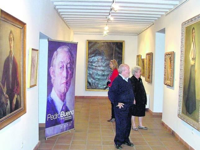 Cajasur entrega a Villa del Río la vivienda del pintor Pedro Bueno