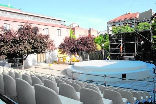 Un 3 en 1 al aire libre: teatro, música y cine en Madrid