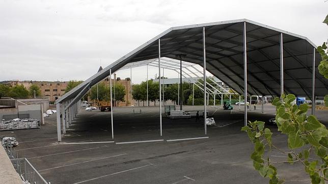 Instalada una gran carpa junto al Toletum, que acogerá a Farcama